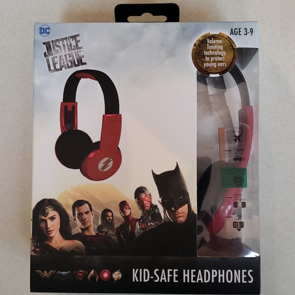 DC Justice League Kid-Safe Headphones